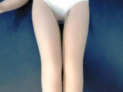 tonner floral legs